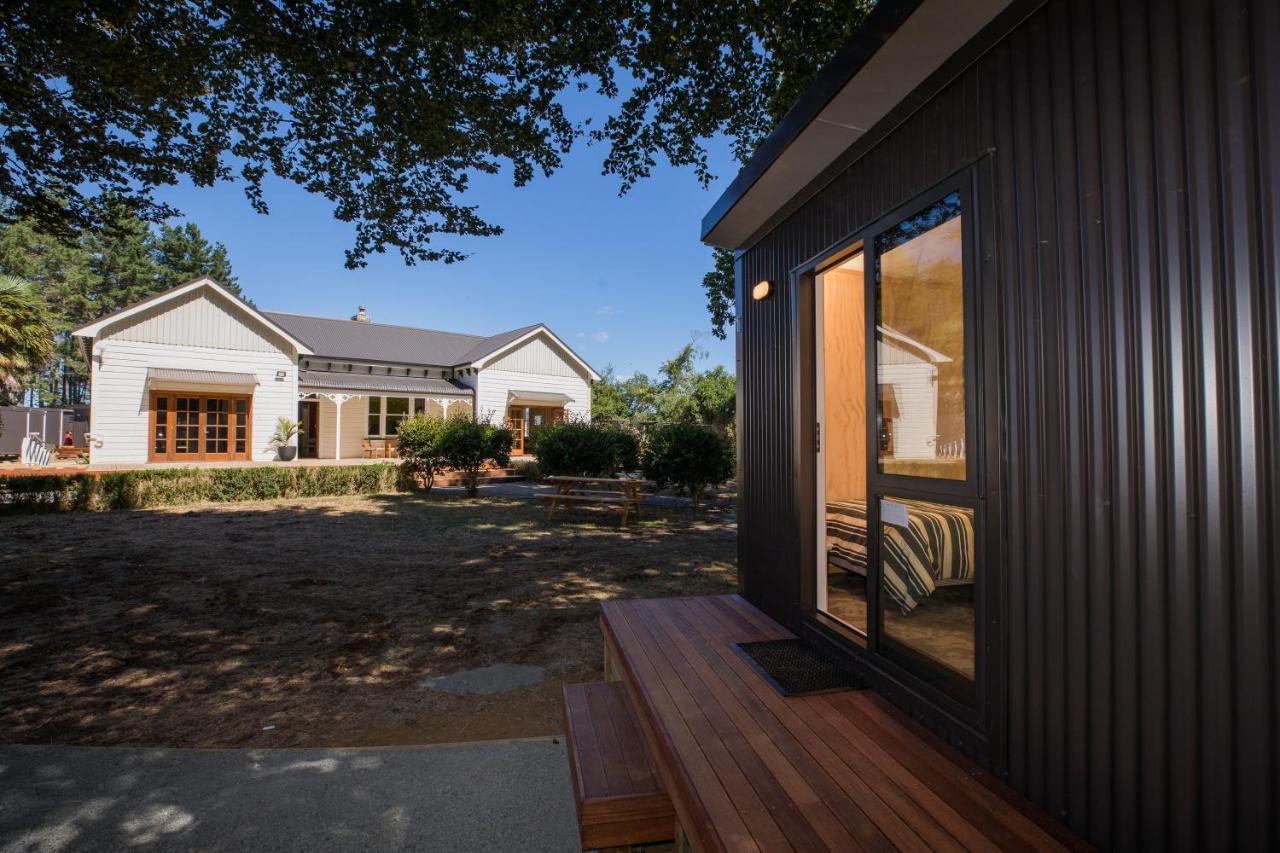 Waitomo Homestead Cabins ไวโตโมเคฟส์ ภายนอก รูปภาพ